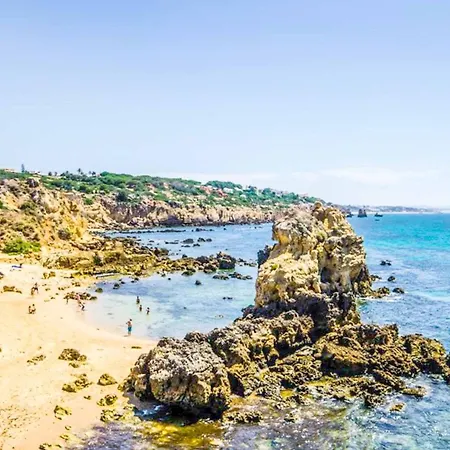 Amora Βίλα Guia (Faro)